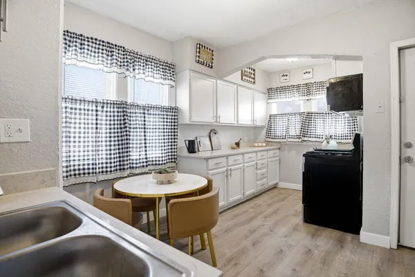 $249,900 | 3250 North Newton Avenue, Minneapolis, MN 55412