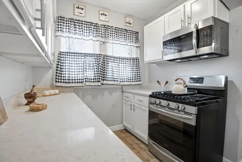 $249,900 | 3250 North Newton Avenue, Minneapolis, MN 55412