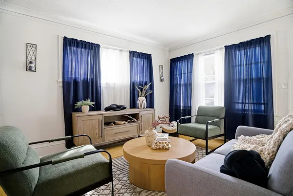 $249,900 | 3250 North Newton Avenue, Minneapolis, MN 55412