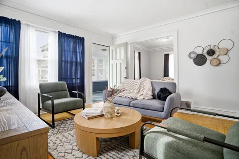 $249,900 | 3250 North Newton Avenue, Minneapolis, MN 55412