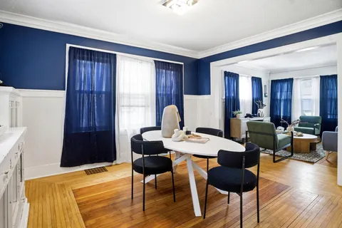 $249,900 | 3250 North Newton Avenue, Minneapolis, MN 55412