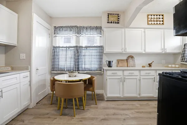 $249,900 | 3250 North Newton Avenue, Minneapolis, MN 55412