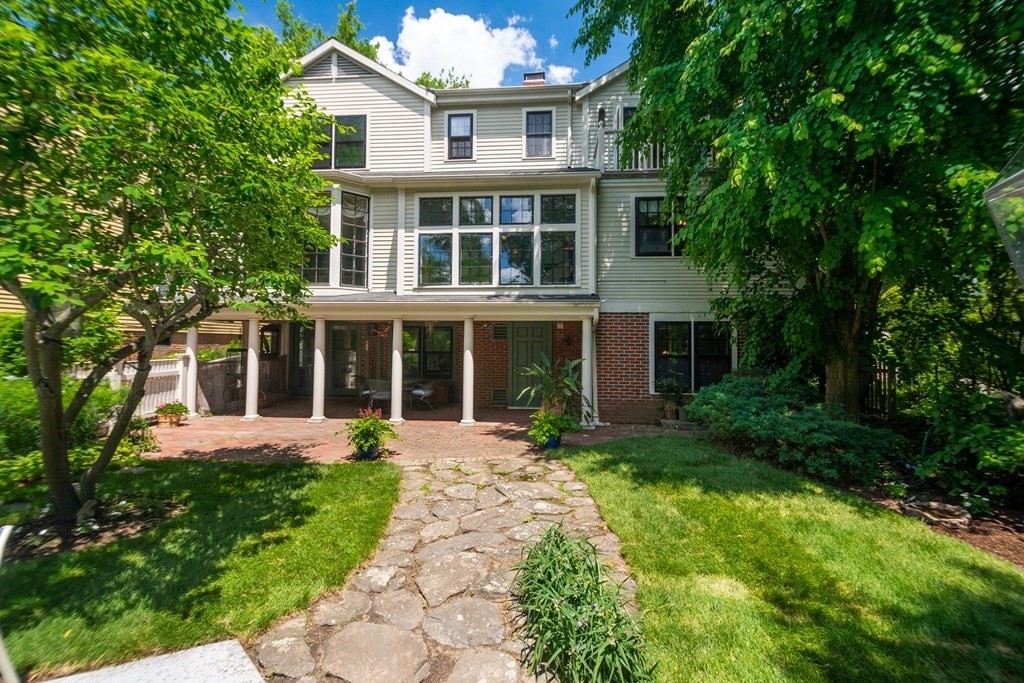54 Lexington Road Concord, MA 01742 - Photo 2 of 42