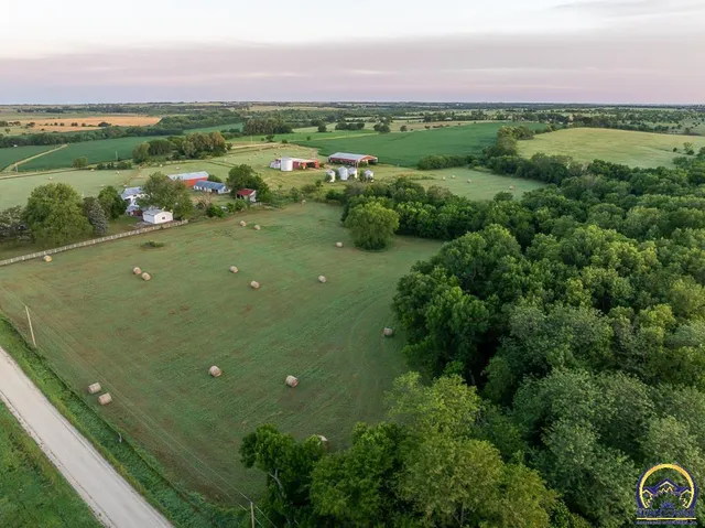 $734,604 | 448 700 Road, Alta Vista, KS 66834