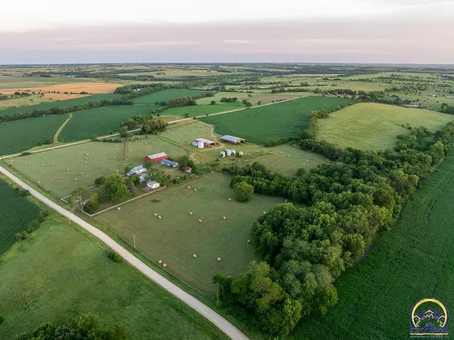 $734,604 | 448 700 Road, Alta Vista, KS 66834