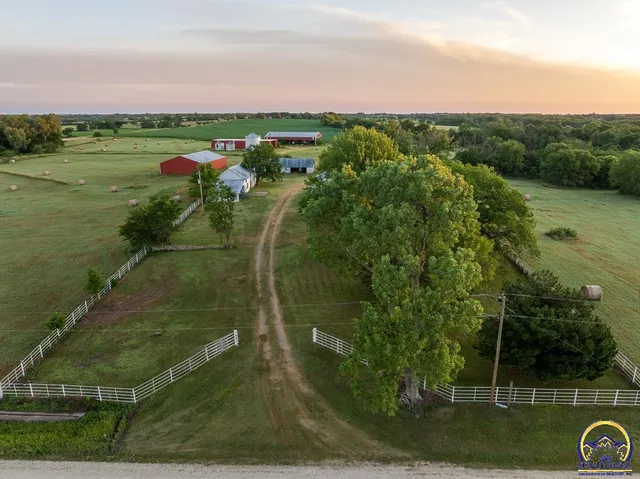 $734,604 | 448 700 Road, Alta Vista, KS 66834