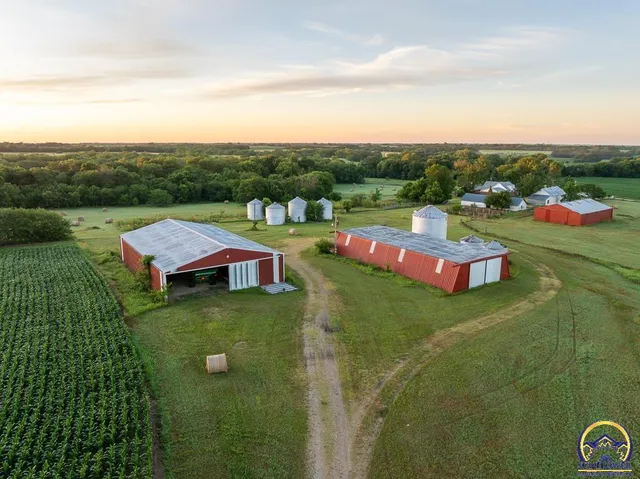 $734,604 | 448 700 Road, Alta Vista, KS 66834