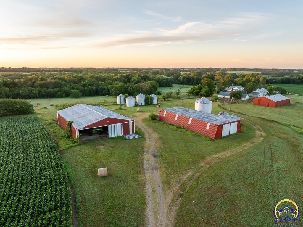 448 700 Road Alta Vista, KS 66834 - Photo 25 of 97