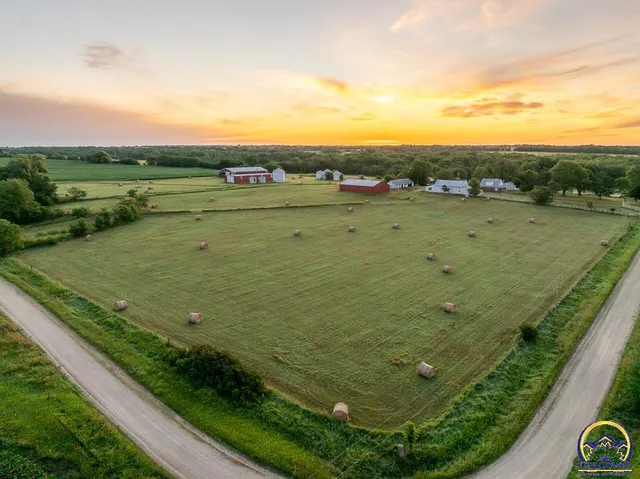 $734,604 | 448 700 Road, Alta Vista, KS 66834