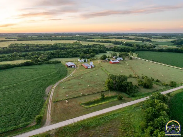 $734,604 | 448 700 Road, Alta Vista, KS 66834