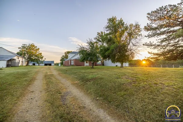 $734,604 | 448 700 Road, Alta Vista, KS 66834