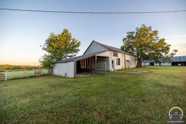 $734,604 | 448 700 Road, Alta Vista, KS 66834