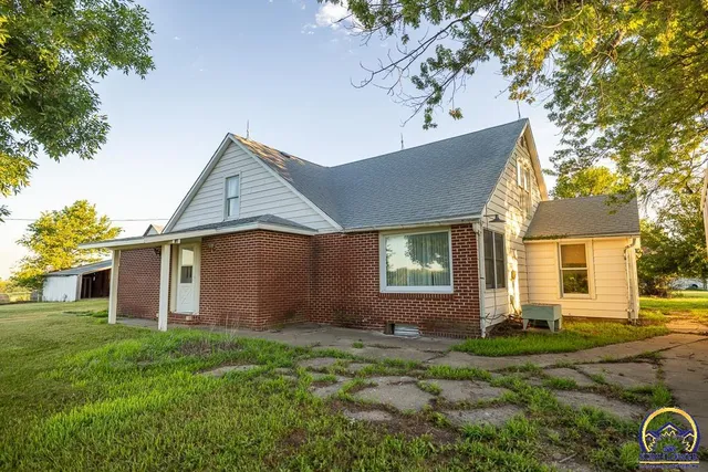 $734,604 | 448 700 Road, Alta Vista, KS 66834