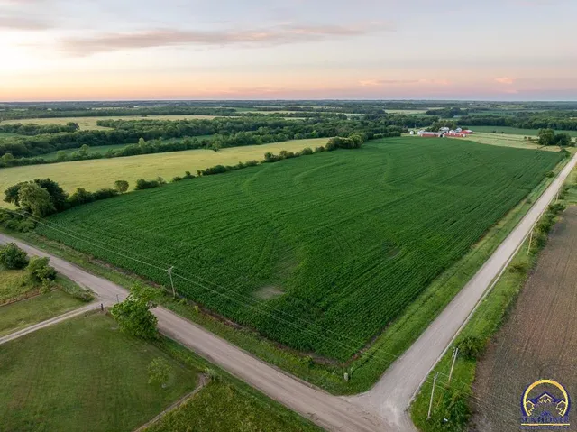 $734,604 | 448 700 Road, Alta Vista, KS 66834