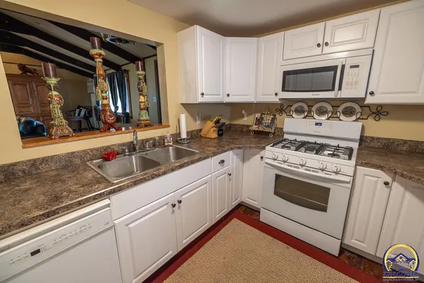 $734,604 | 448 700 Road, Alta Vista, KS 66834