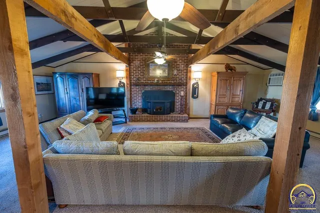 $734,604 | 448 700 Road, Alta Vista, KS 66834