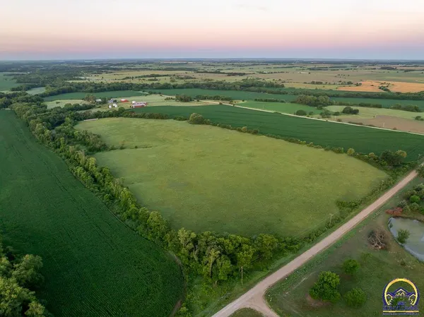 $734,604 | 448 700 Road, Alta Vista, KS 66834