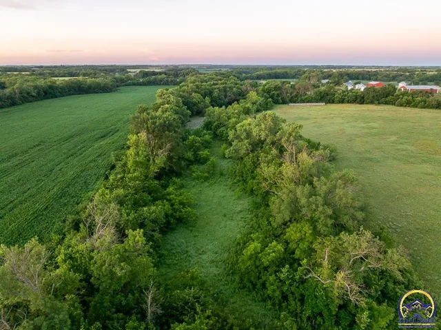 $734,604 | 448 700 Road, Alta Vista, KS 66834