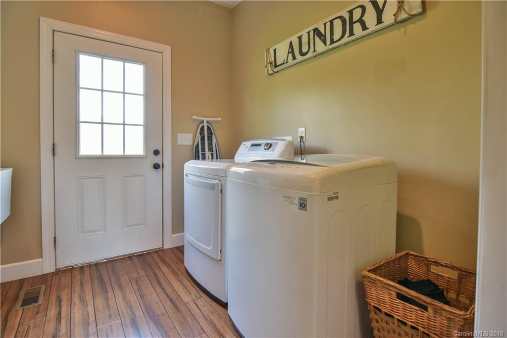 164 Israel Road Leicester, NC 28748 - Photo 20 of 36 Gallery Image 20