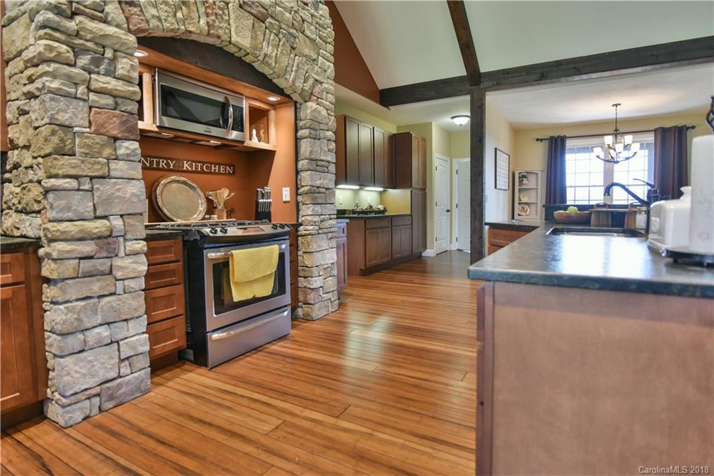 164 Israel Road Leicester, NC 28748 - Photo 8 of 36 Gallery Image 8