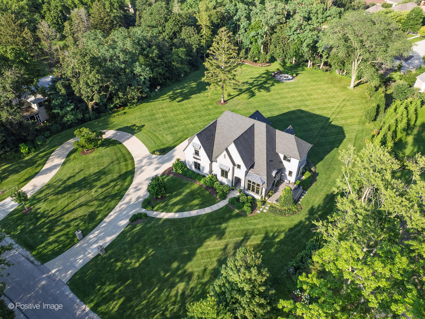 1561 Hawthorne Lane Wheaton, IL 60189 - Photo 16 of 47
