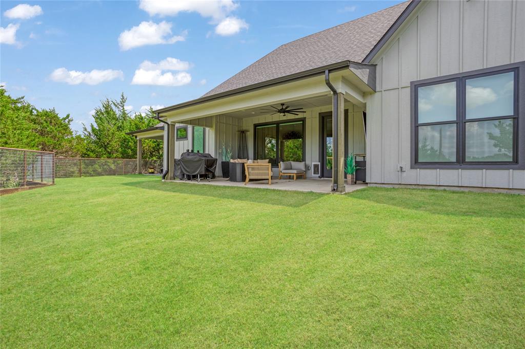 1095 Sister Grove Road Van Alstyne, TX 75495 - Photo 34 of 35