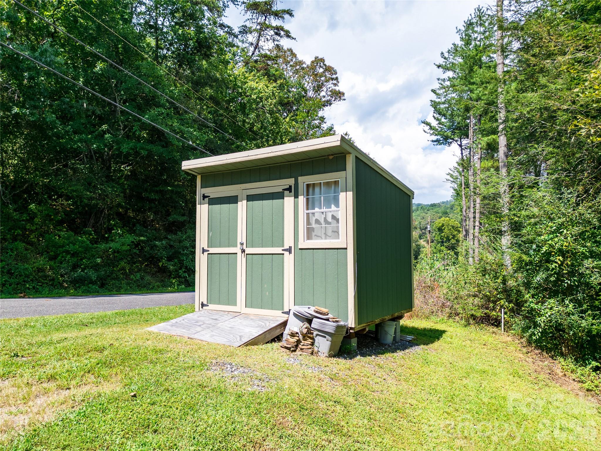 204 Grove Road Sylva, NC 28779 - Photo 31 of 31 Gallery Image 31