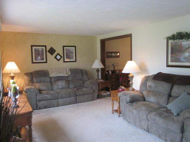 1689 South Redwood Road Warsaw, IN 46580 - Photo 8 of 25 Gallery Image 8