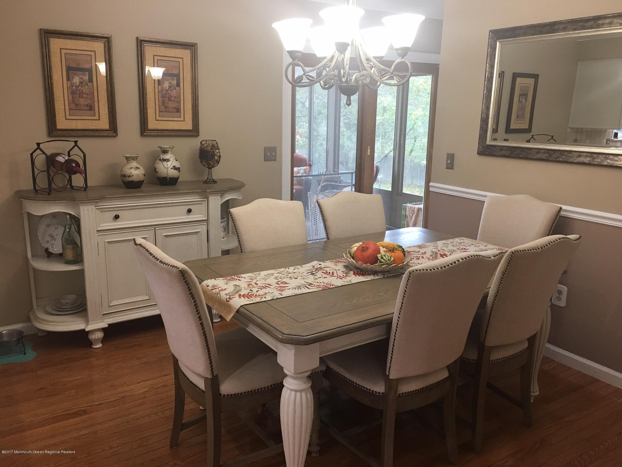 81 Bennetts Mills Road Jackson, NJ 08527 - Photo 8 of 16 DINING ROOM