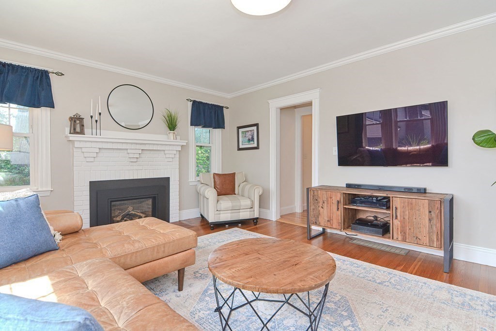 45 Youngs Road Dedham, MA 02026 - Photo 12 of 40 Gallery Image 12