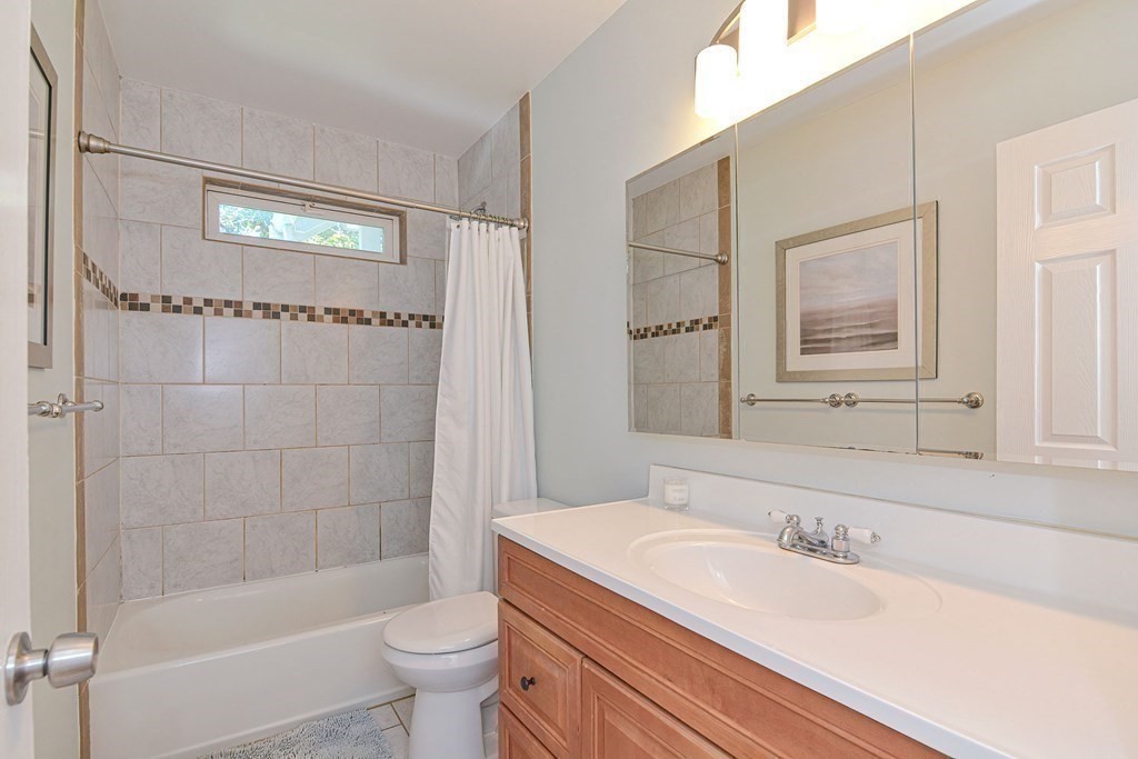 45 Youngs Road Dedham, MA 02026 - Photo 29 of 40 Gallery Image 29