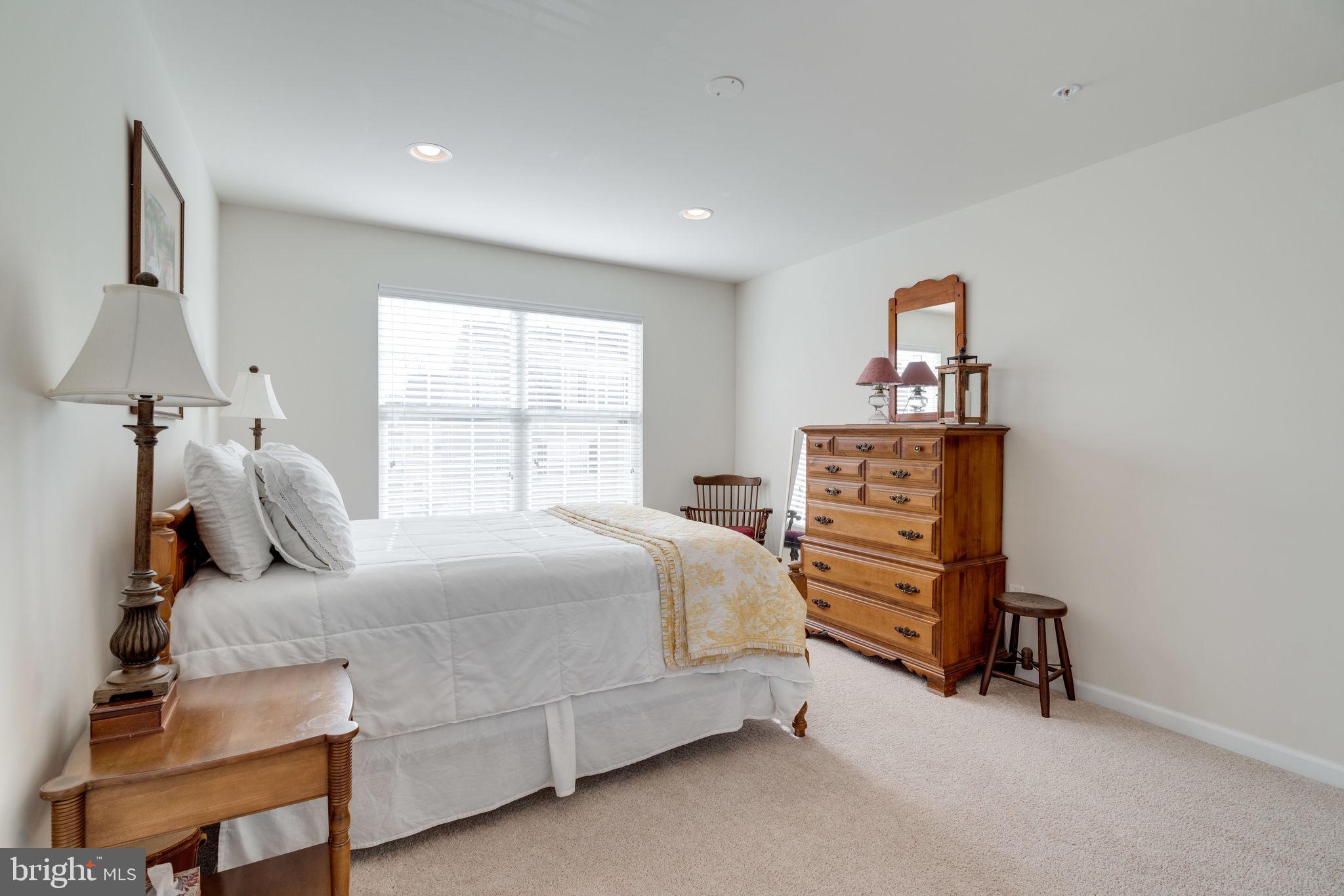 4740 Dane Ridge Circle, Unit 20 Woodbridge, VA 22193 - Photo 25 of 42 Guest room very spacious!
