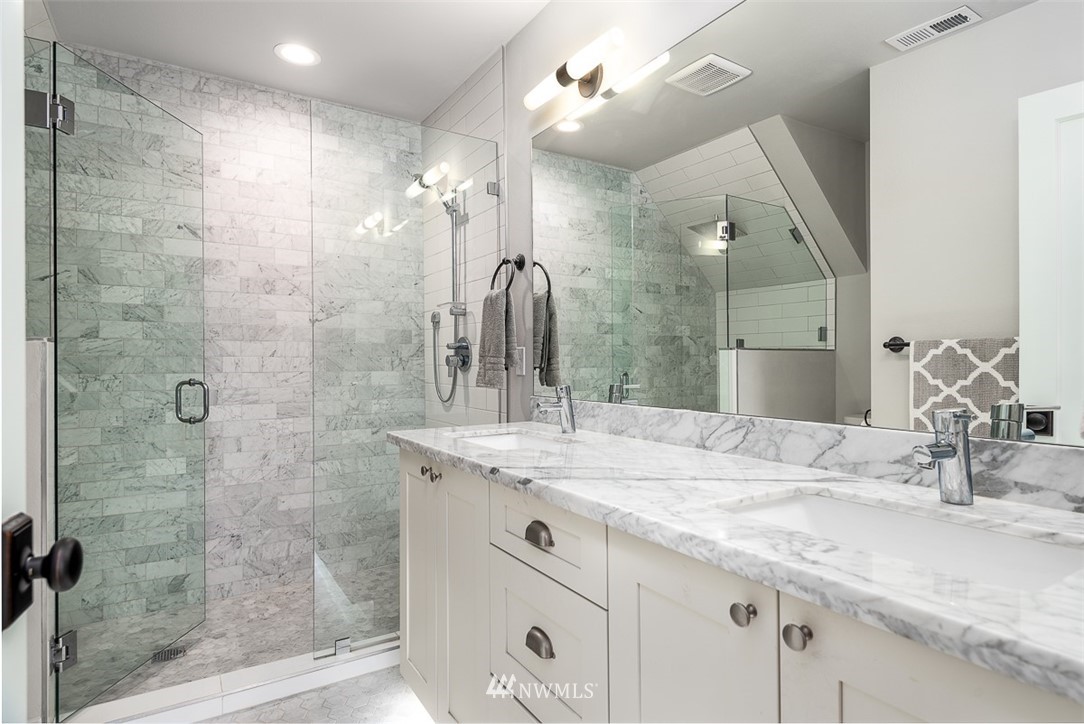 934 North 77th Street Seattle, WA 98103 - Photo 17 of 28 Gallery Image 17