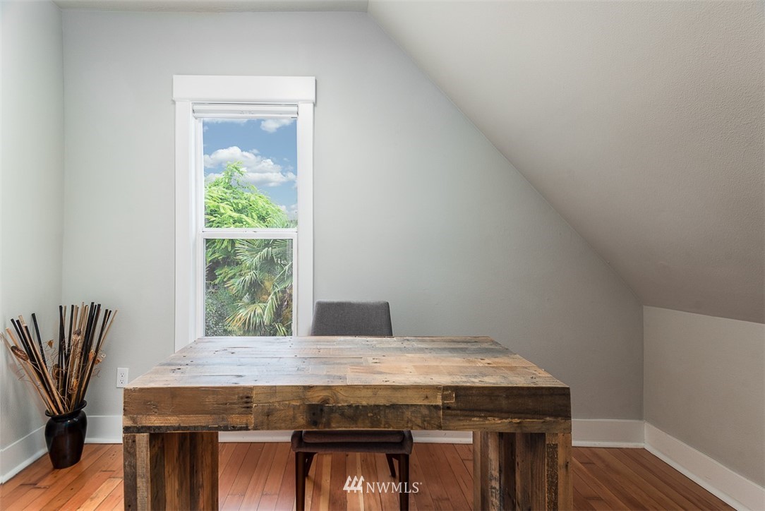 934 North 77th Street Seattle, WA 98103 - Photo 20 of 28 Gallery Image 20