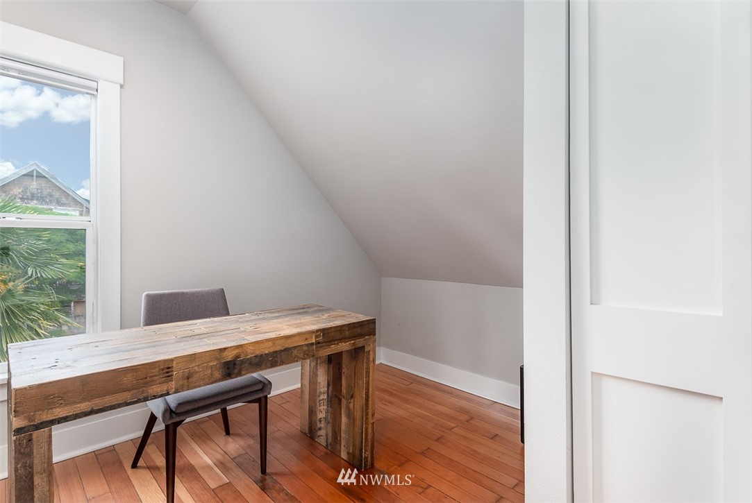 934 North 77th Street Seattle, WA 98103 - Photo 23 of 28 Gallery Image 23