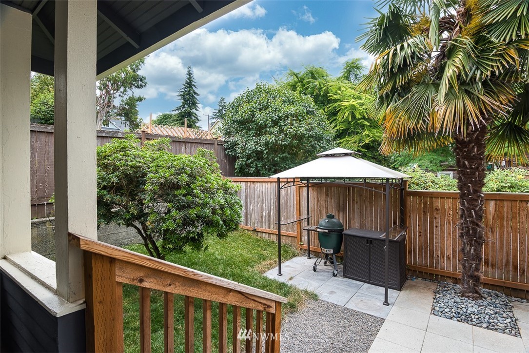 934 North 77th Street Seattle, WA 98103 - Photo 25 of 28 Gallery Image 25
