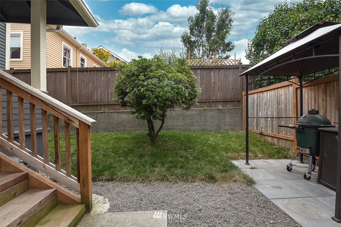 934 North 77th Street Seattle, WA 98103 - Photo 26 of 28 Gallery Image 26