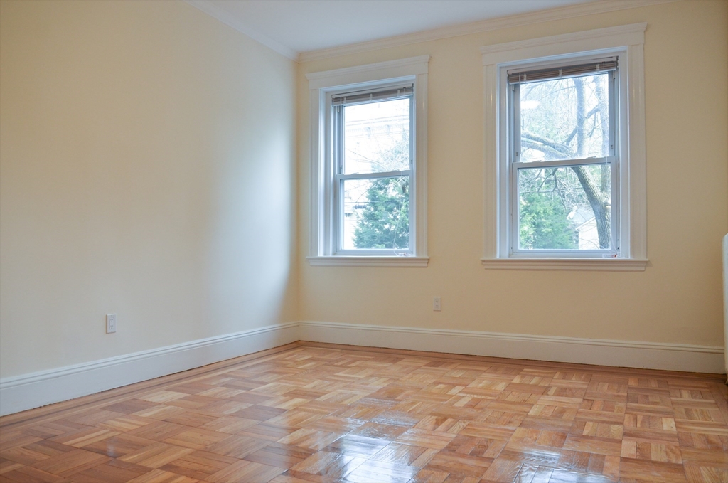 98 Toxteth Street, Unit 2 Brookline, MA 02446 - Photo 11 of 24