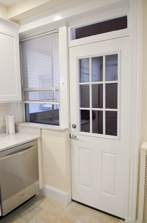 98 Toxteth Street, Unit 2 Brookline, MA 02446 - Photo 13 of 24