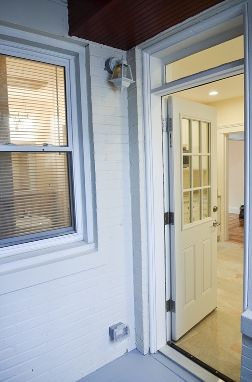 98 Toxteth Street, Unit 2 Brookline, MA 02446 - Photo 14 of 24