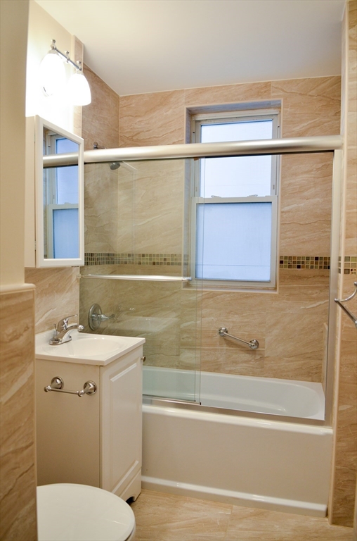 98 Toxteth Street, Unit 2 Brookline, MA 02446 - Photo 17 of 24
