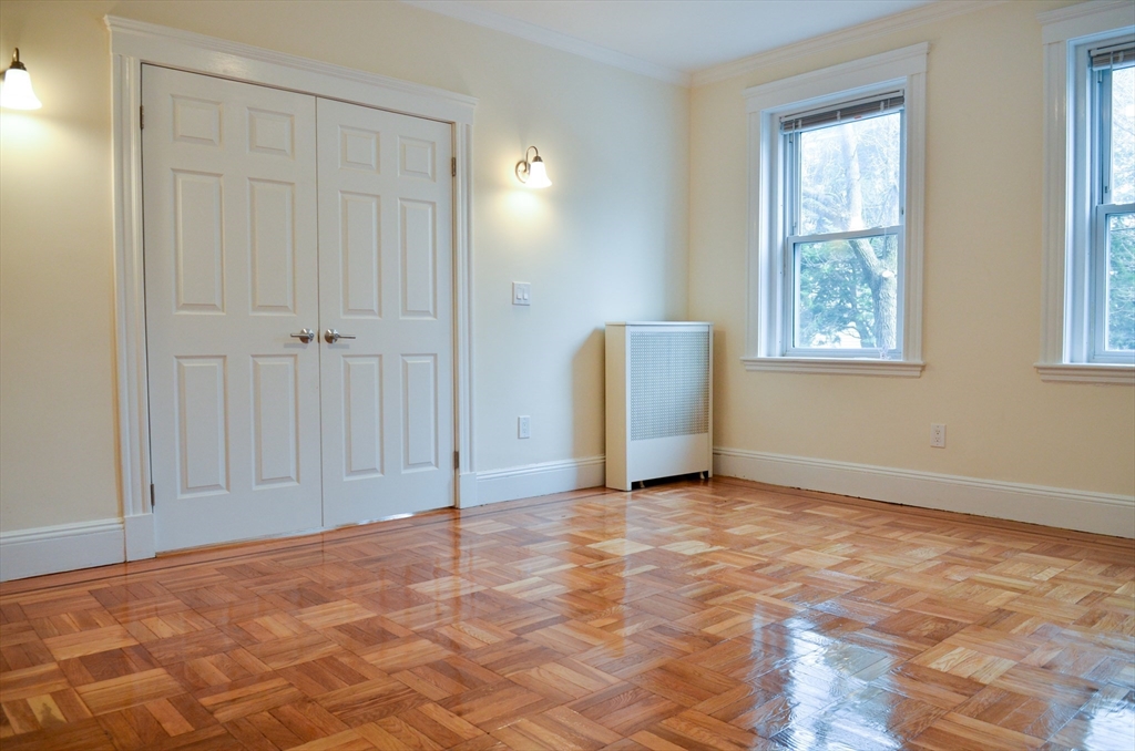 98 Toxteth Street, Unit 2 Brookline, MA 02446 - Photo 8 of 24