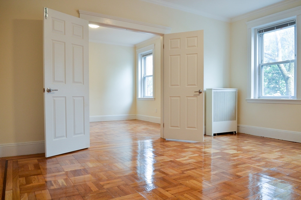 98 Toxteth Street, Unit 2 Brookline, MA 02446 - Photo 10 of 24