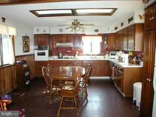 14 Saranac Road Mercerville, NJ 08619 - Photo 3 of 6