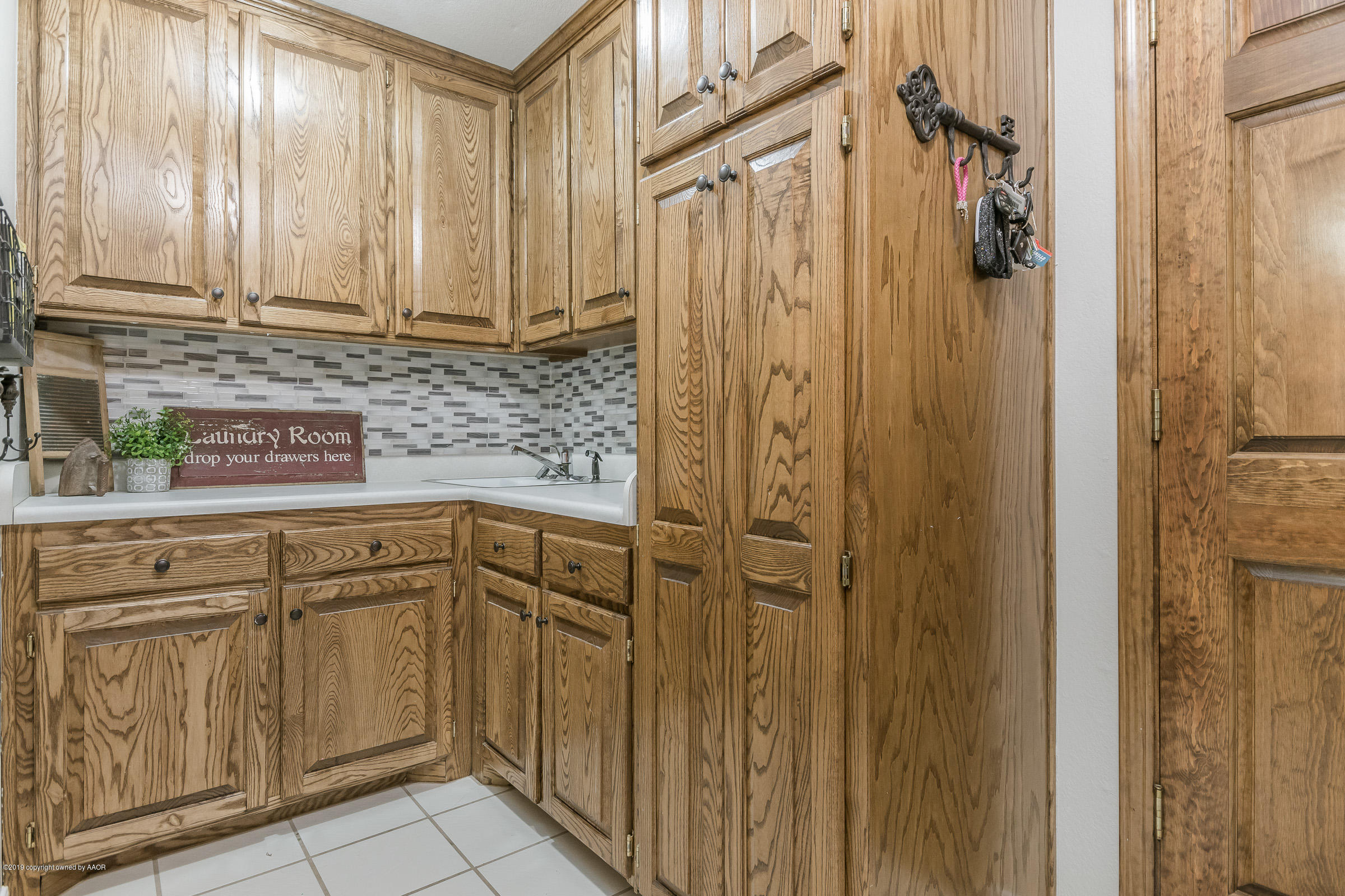 7705 Sheldon Road Amarillo, TX 79119 - Photo 13 of 26 Utility Room
