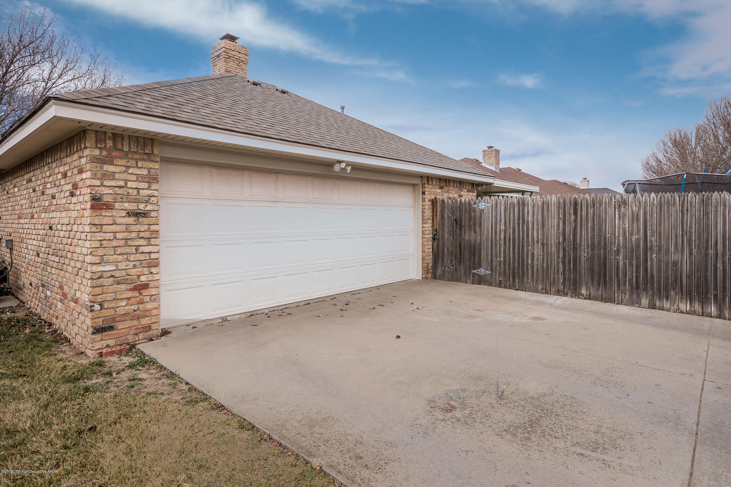 7705 Sheldon Road Amarillo, TX 79119 - Photo 25 of 26 Garage