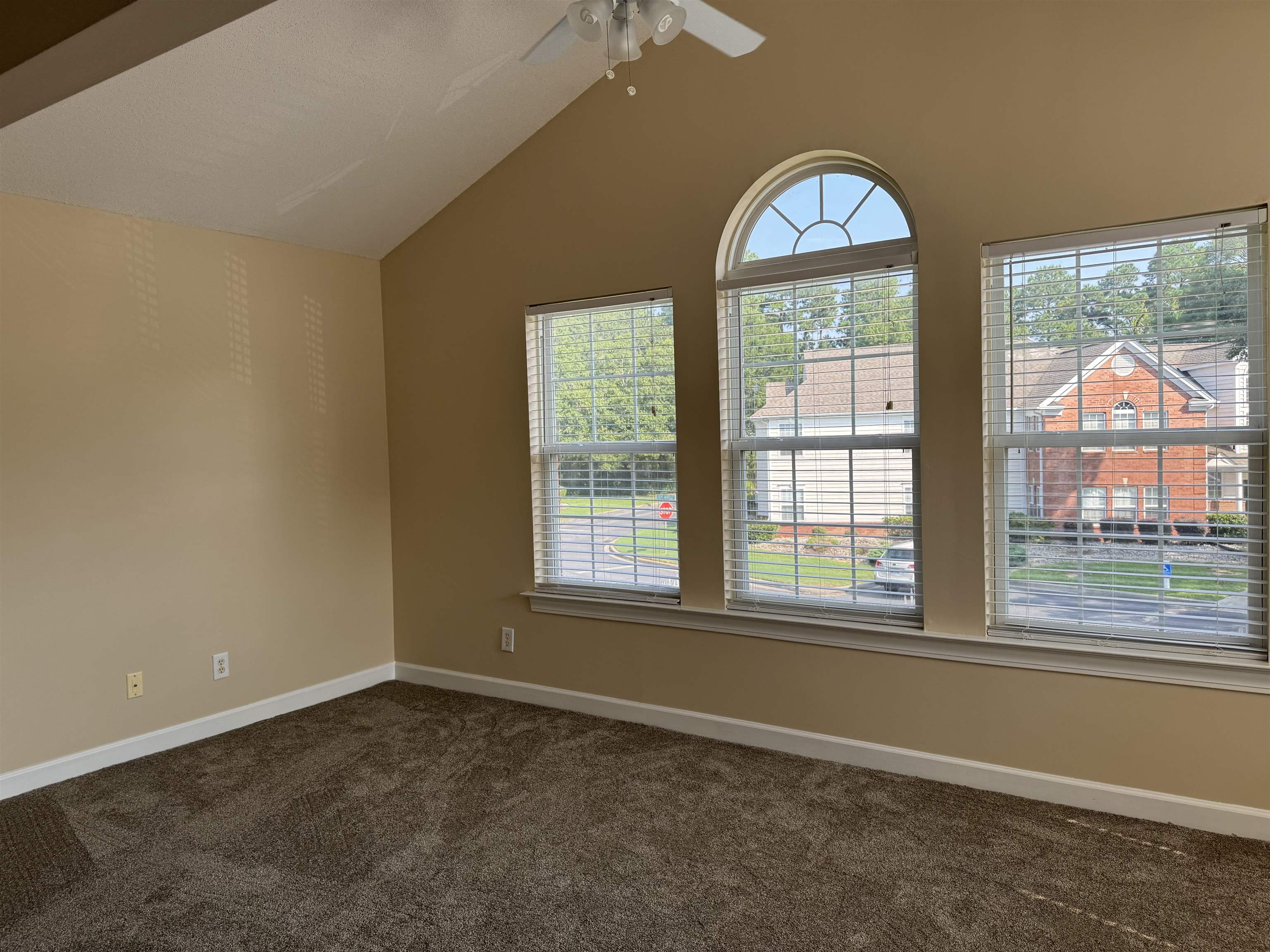 4375 Crepe Myrtle Court, Unit E Murrells Inlet, SC 29576 - Photo 11 of 46
