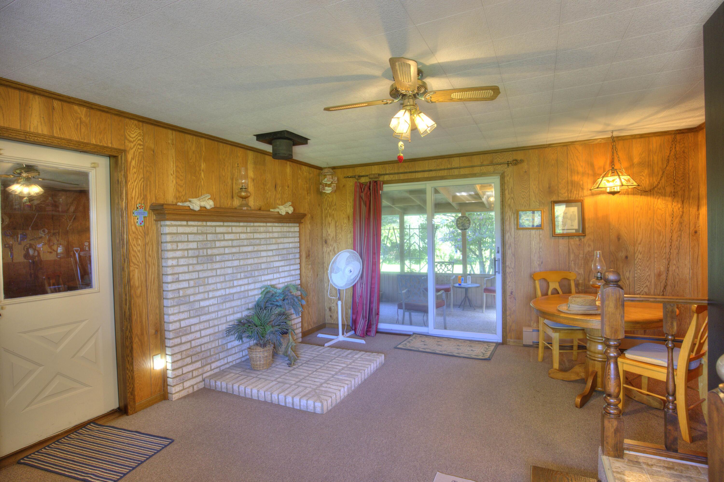 2300 O'leary Road Jackson, MI 49201 - Photo 23 of 75 AQ1A7501_2_3