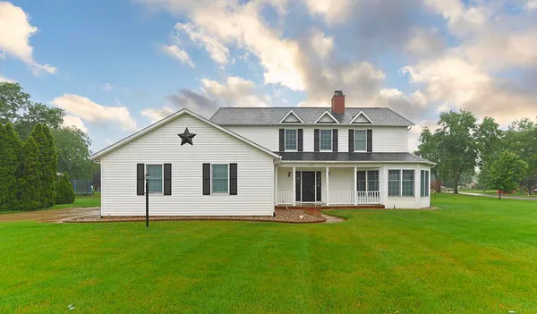 $429,900 | 11553 Strohm Drive South, Mishawaka, IN 46545