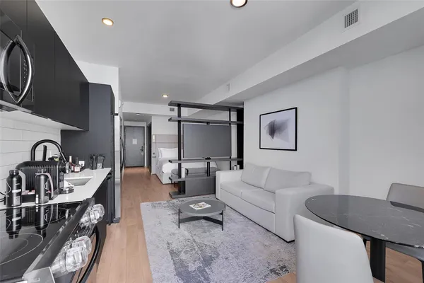 $3,450 | 398 Northeast 5th Street, Unit 4404, Miami, FL 33132